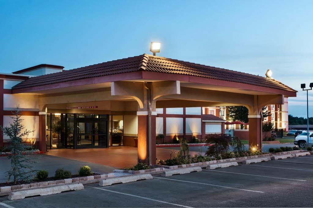 Broadway Inn & Suites 오클라호마시티 외부 사진