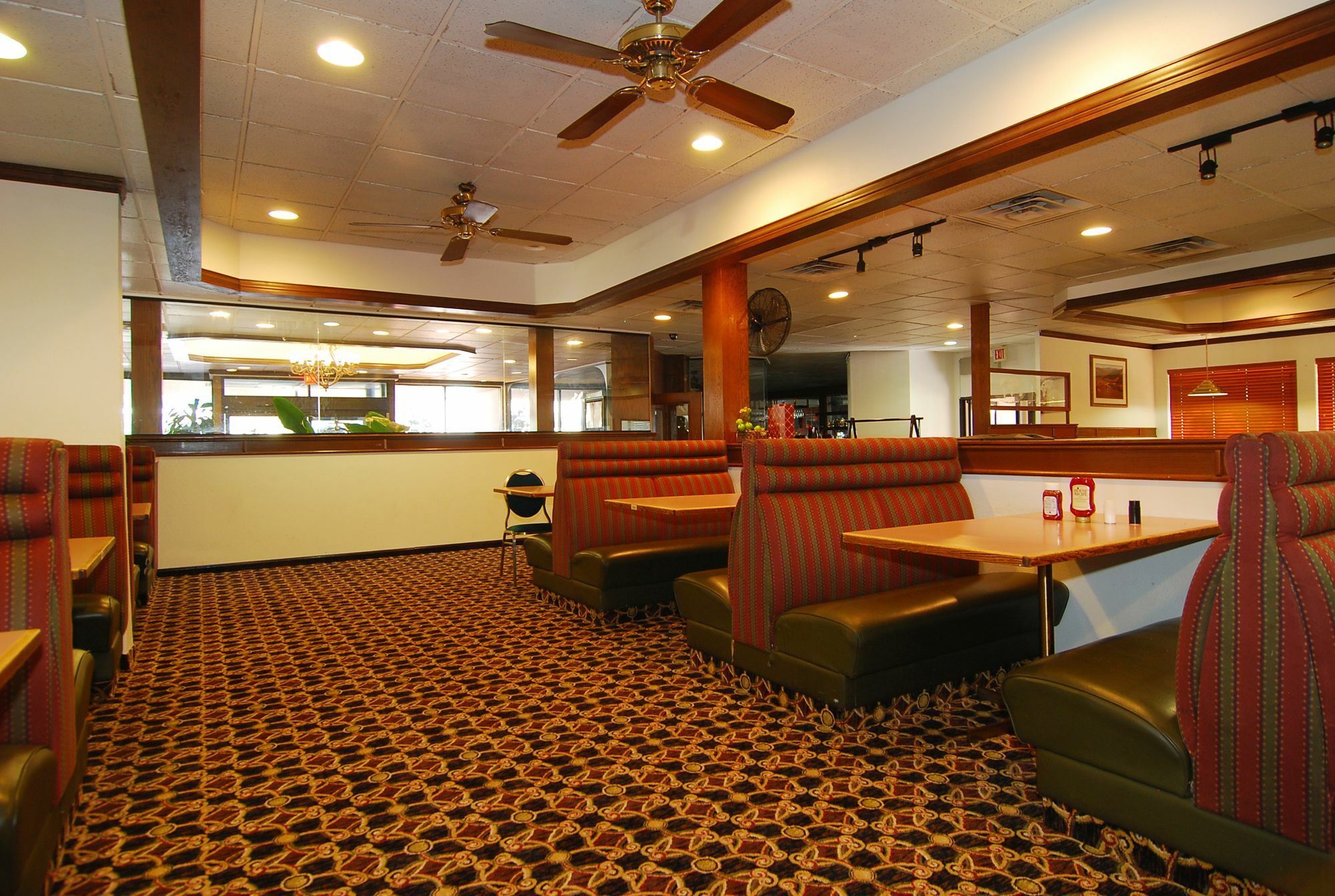Broadway Inn & Suites 오클라호마시티 외부 사진