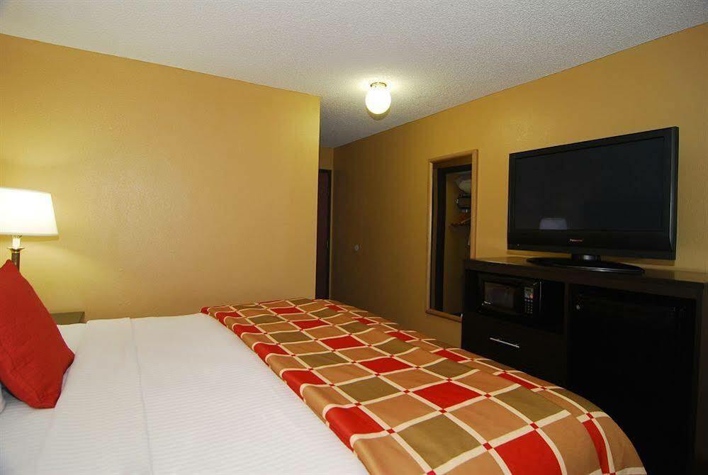 Broadway Inn & Suites 오클라호마시티 외부 사진